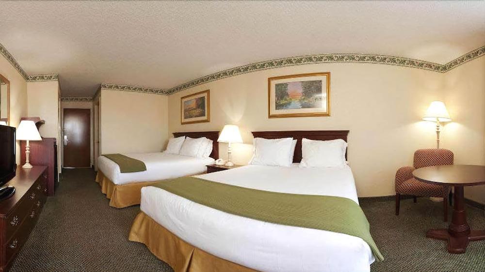Best Western Кърнърсвил Екстериор снимка