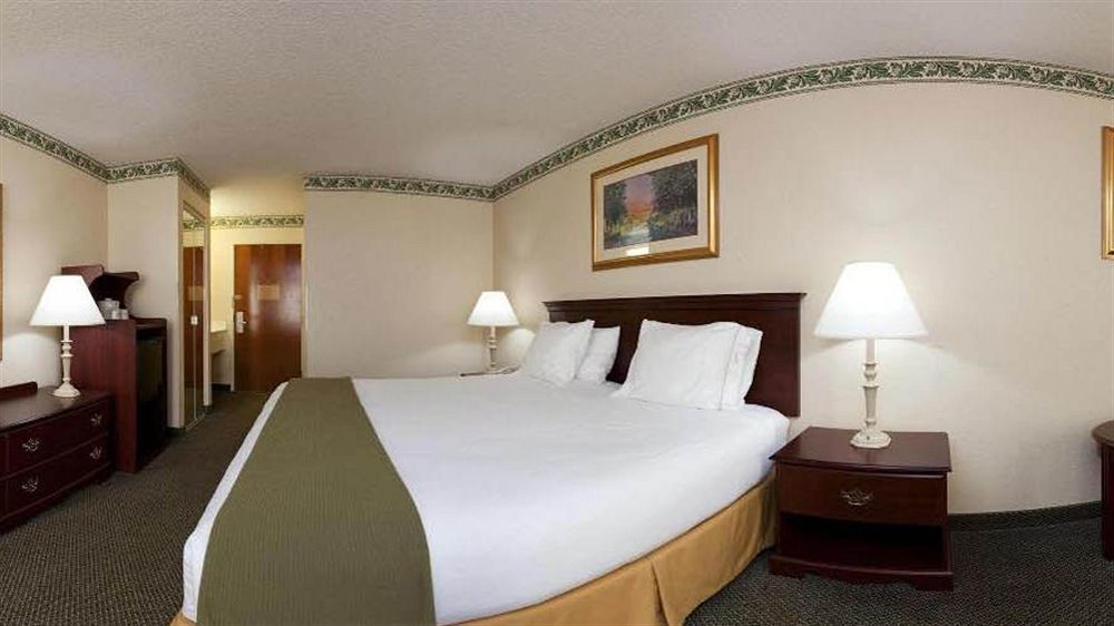 Best Western Кърнърсвил Екстериор снимка