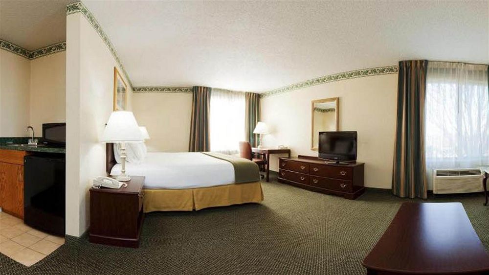 Best Western Кърнърсвил Екстериор снимка
